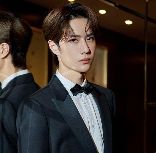 吃瓜群众起哄篇赵丽颖王一博,赵丽颖王一博甜蜜互动引粉丝狂欢